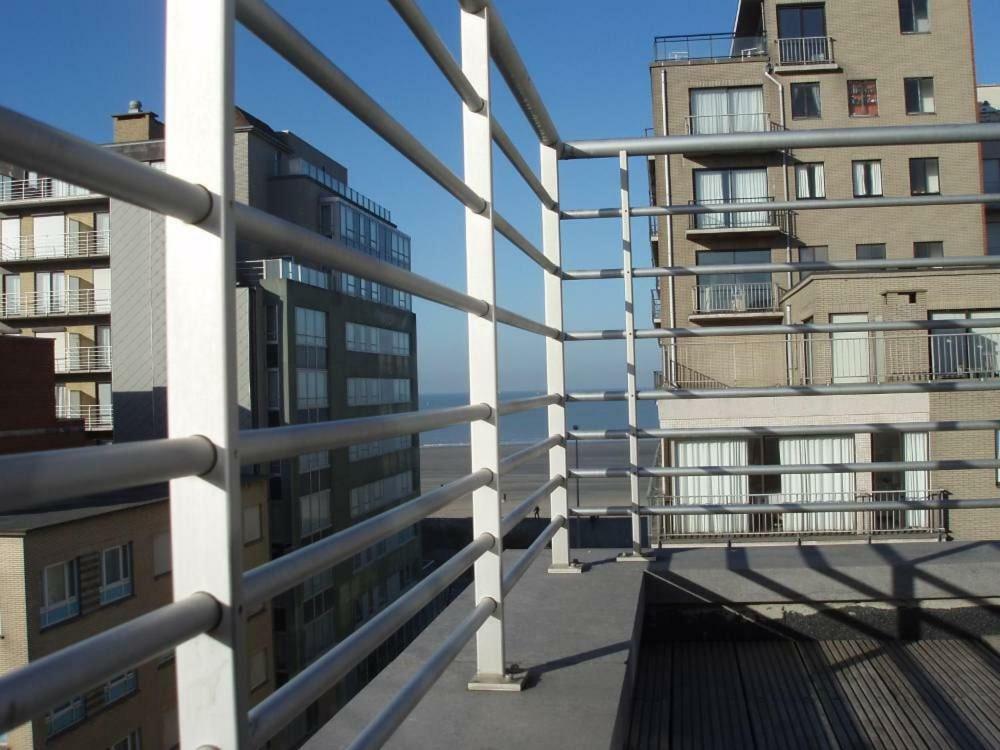 Zonnig appartement Nieuwpoort Exterior foto